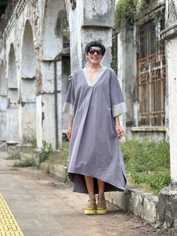 VIVIAN KAFTAN | WASHED GREY - Image 4